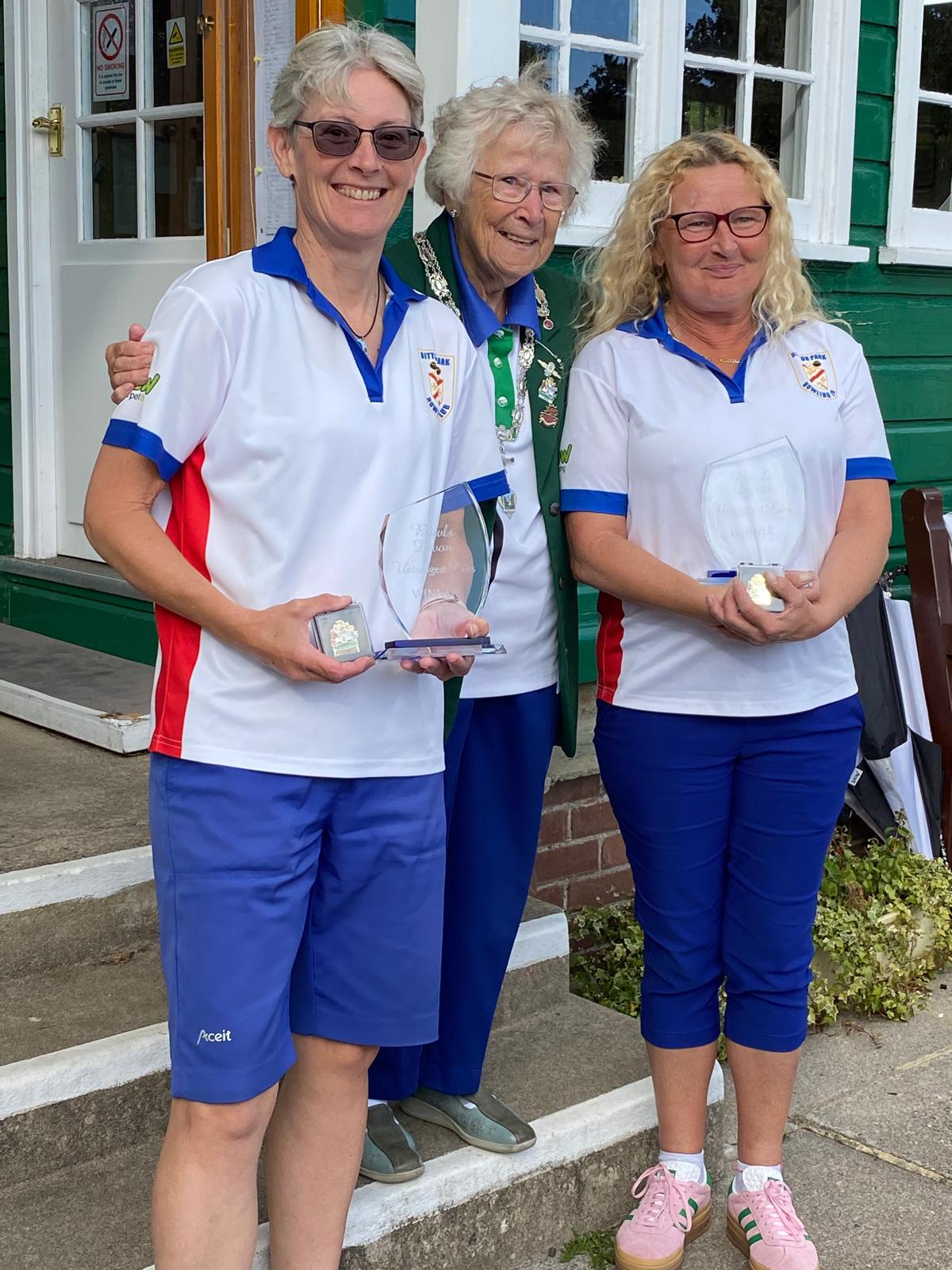 Unbadged Pairs Winners